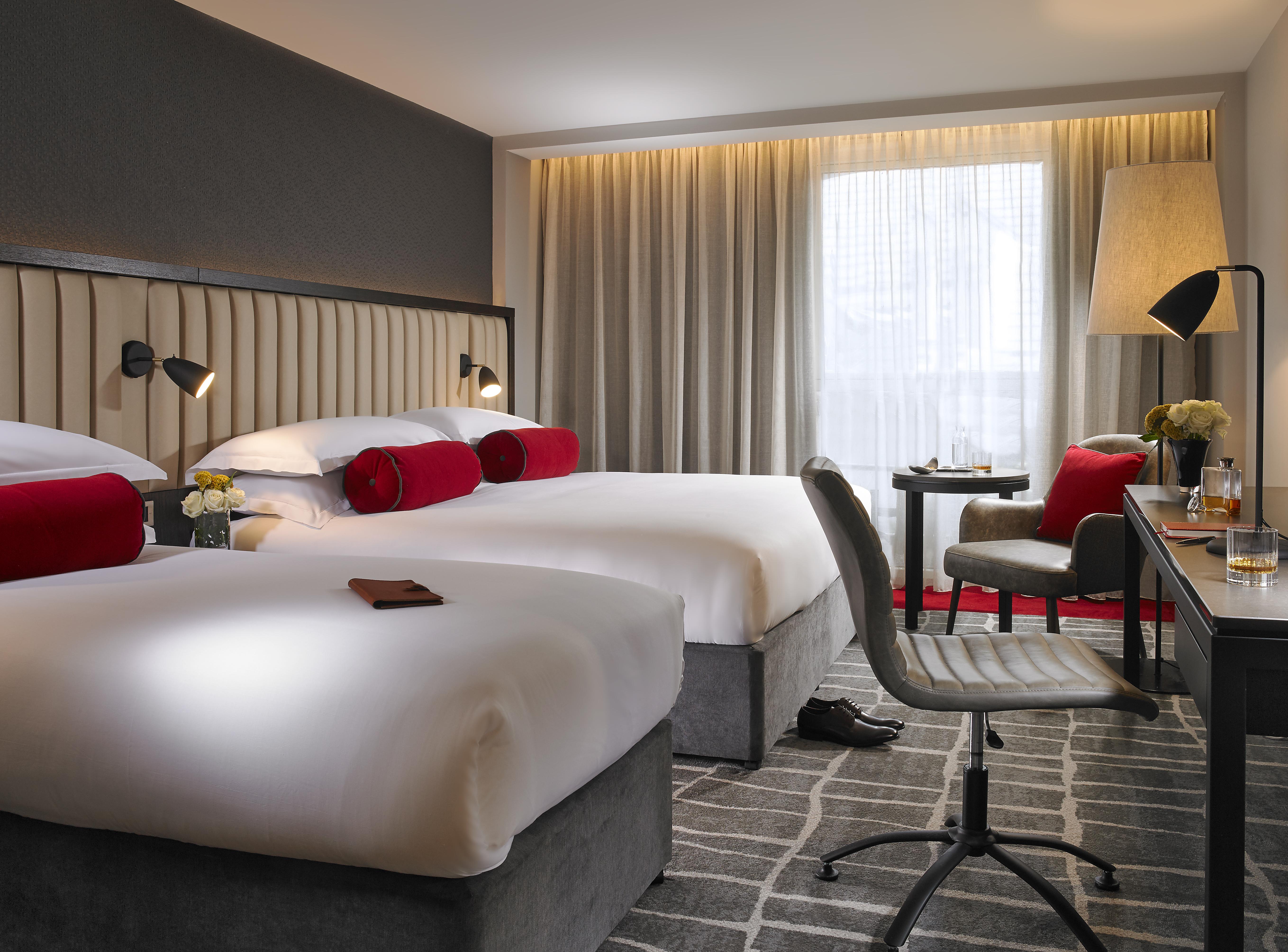 Red Cow Moran Hotel Дублин Экстерьер фото