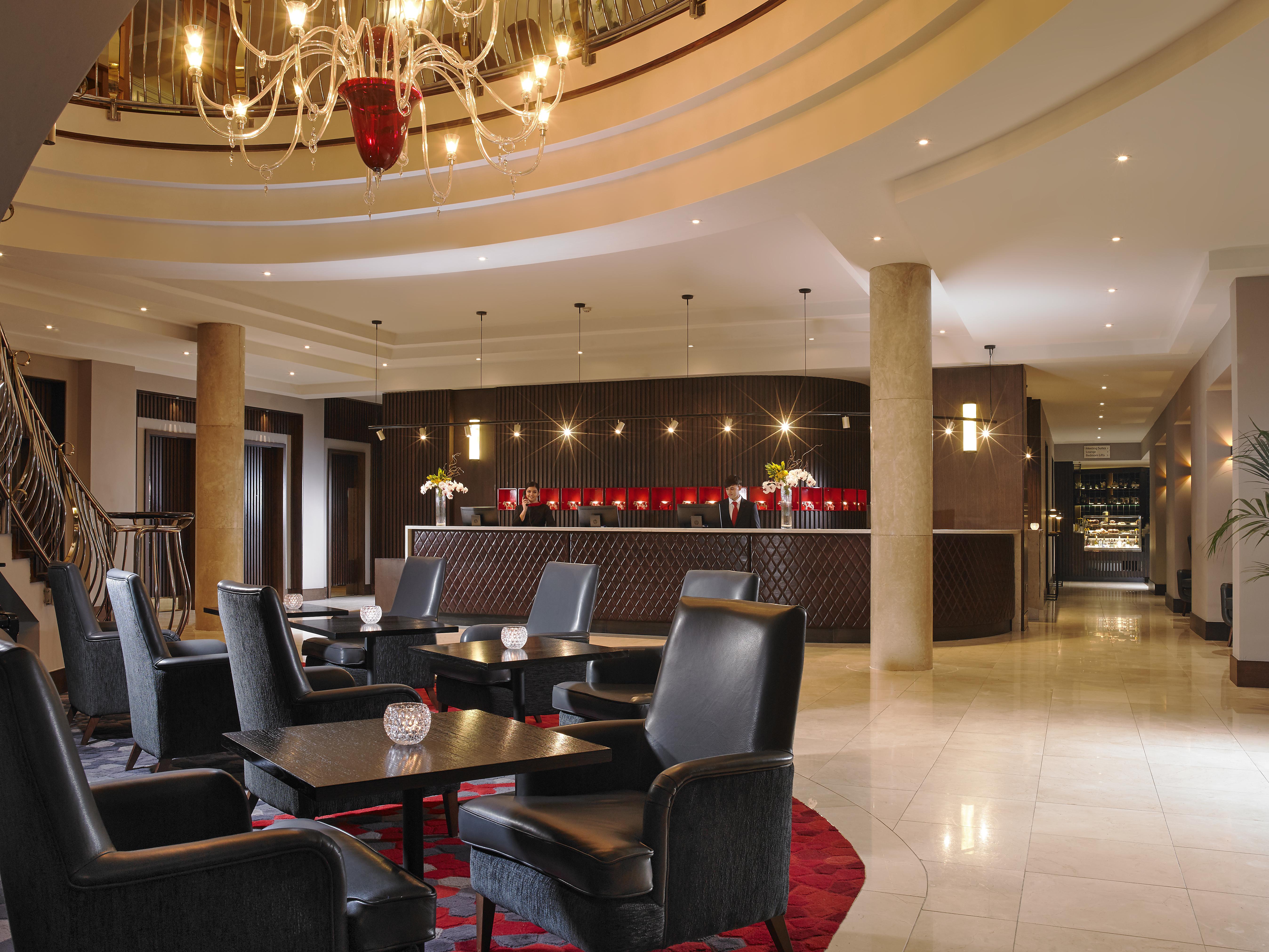 Red Cow Moran Hotel Дублин Экстерьер фото