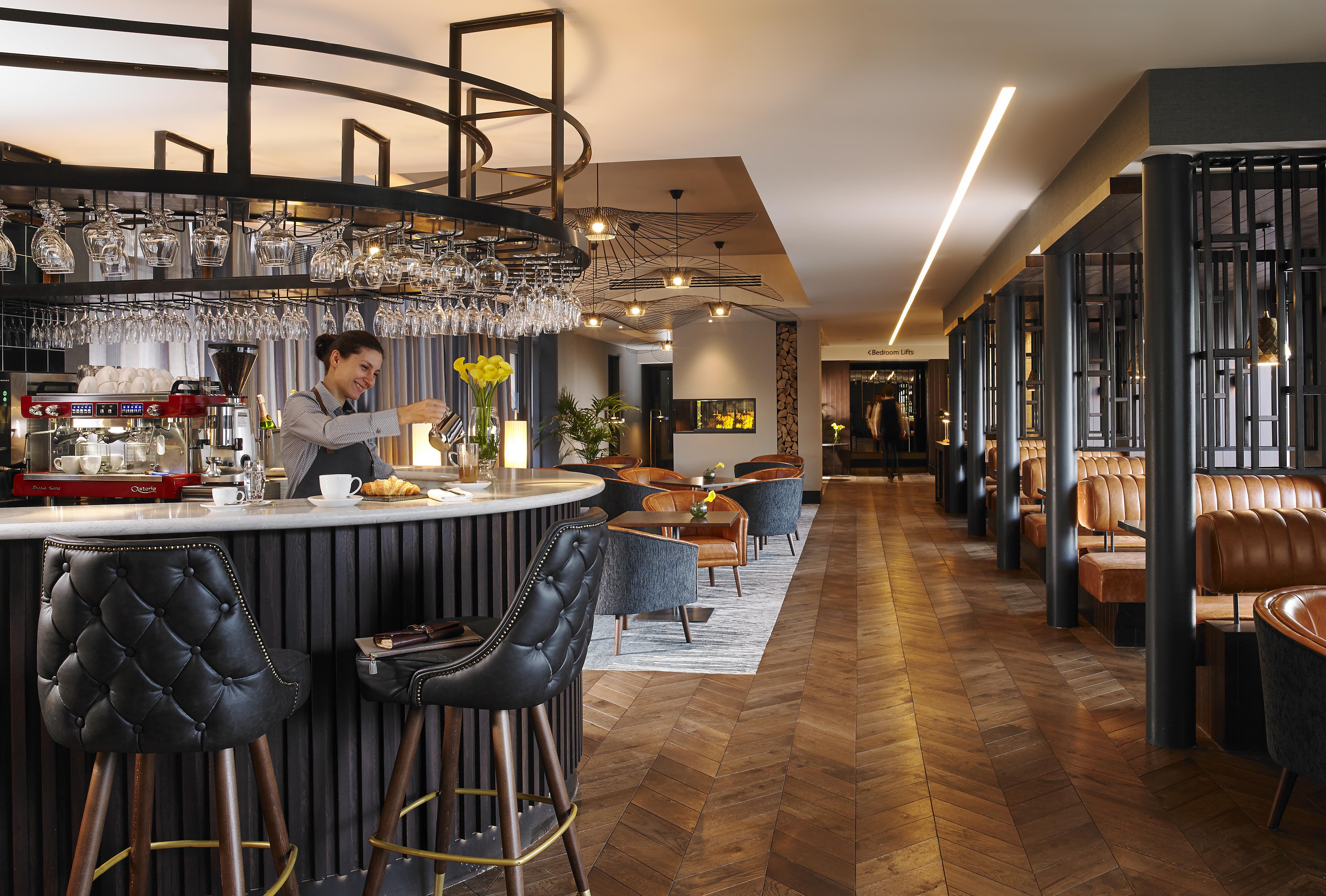 Red Cow Moran Hotel Дублин Экстерьер фото