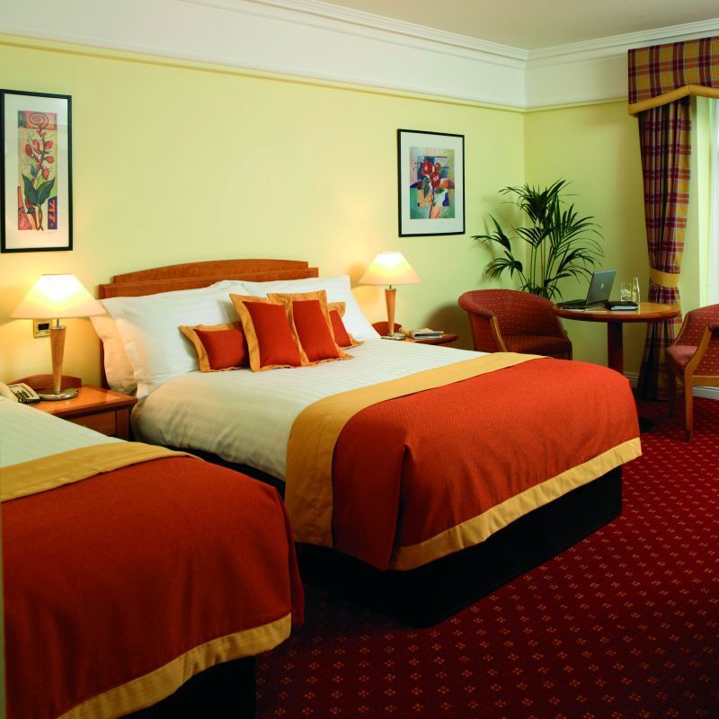 Red Cow Moran Hotel Дублин Экстерьер фото