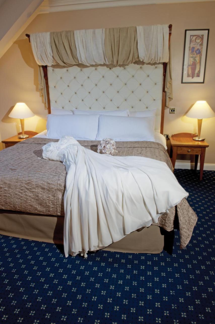 Red Cow Moran Hotel Дублин Экстерьер фото